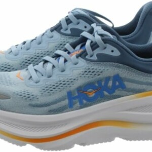 HOKAシューズ